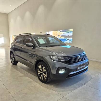 VOLKSWAGEN T-CROSS 1.0 200 TSI TOTAL FLEX AUTOMÁTICO VOLKSWAGEN T-CROSS 1.0 200 TSI TOTAL FLEX AUTOMÁTICO